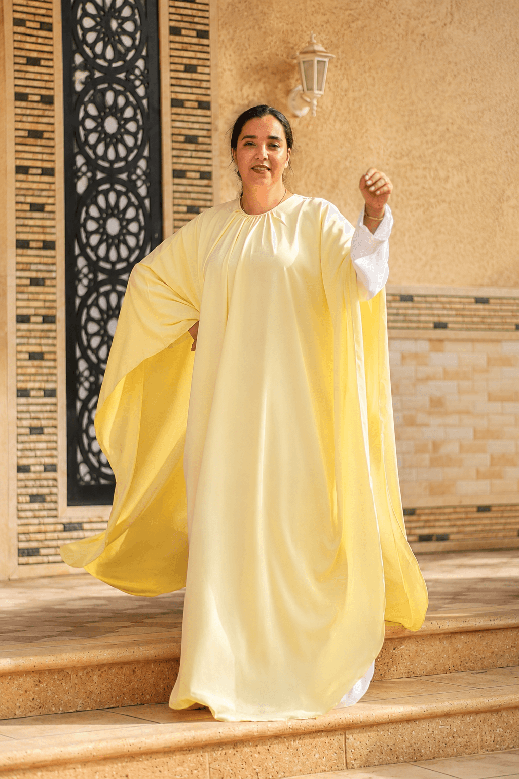 عباية نسيم